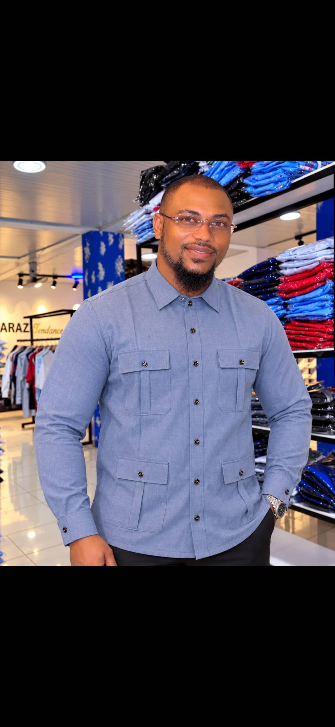 Chemise homme bleu clair 4 poches